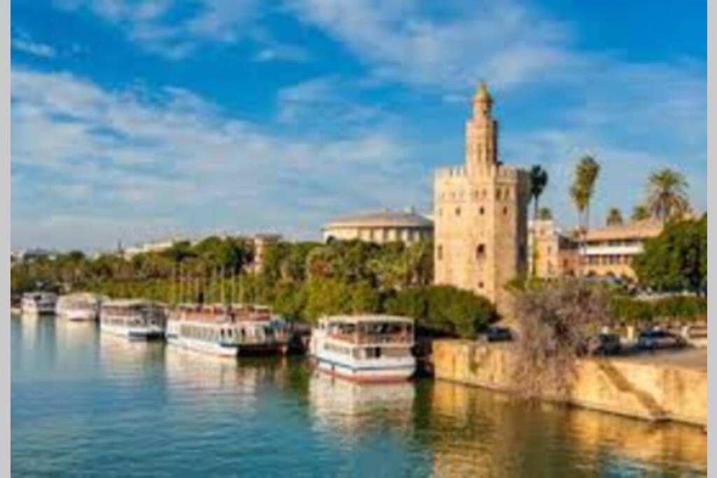 Penthouse Raggio Appartement Sevilla Buitenkant foto